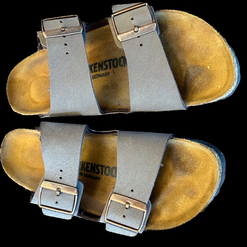 Women's Birkinstock Sandals US 37 - 6-6.5